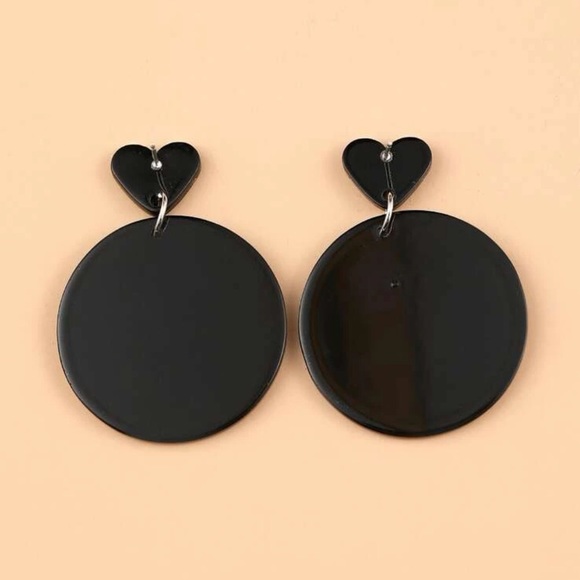 Cat Dangle Earrings - Picture 5 of 5